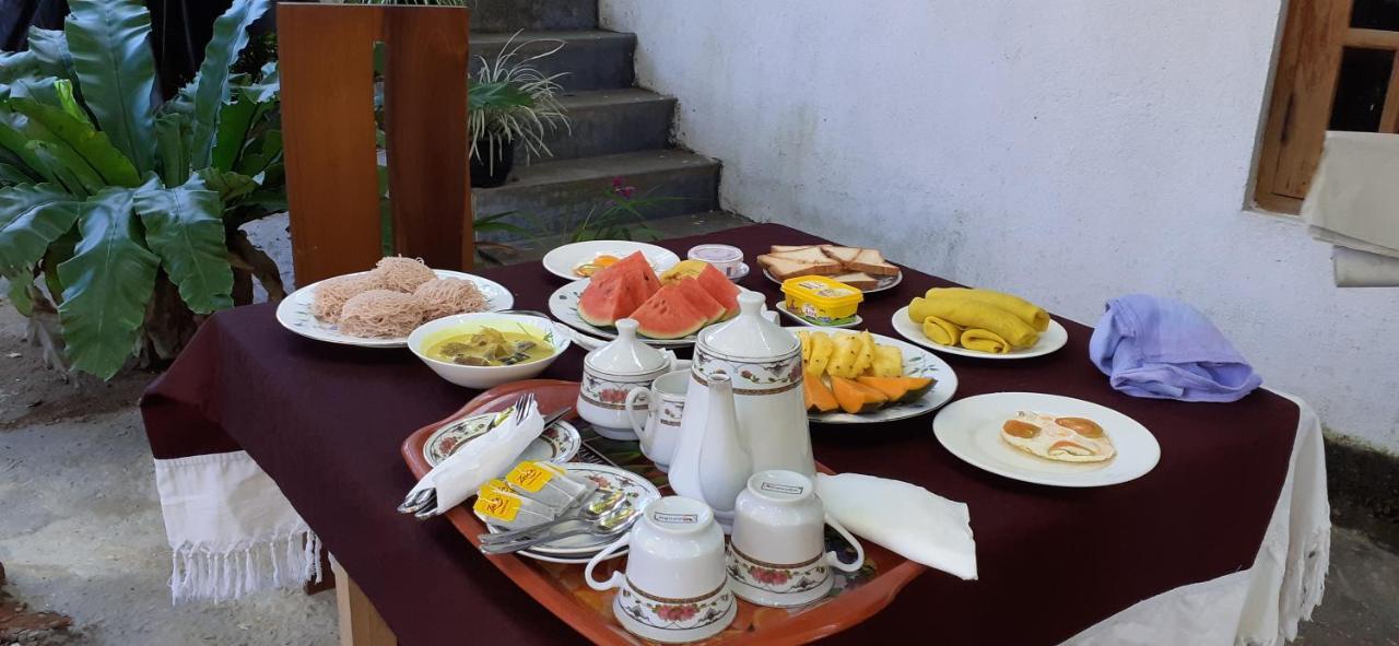Bisandu Guesthouse Mirissa Eksteriør bilde